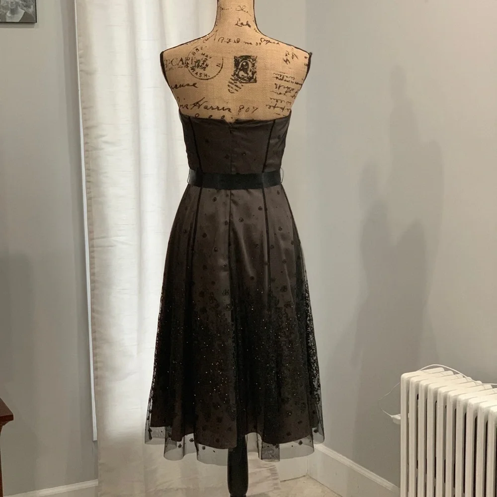 Adrianna Papell Boutique strapless belted dress size 4